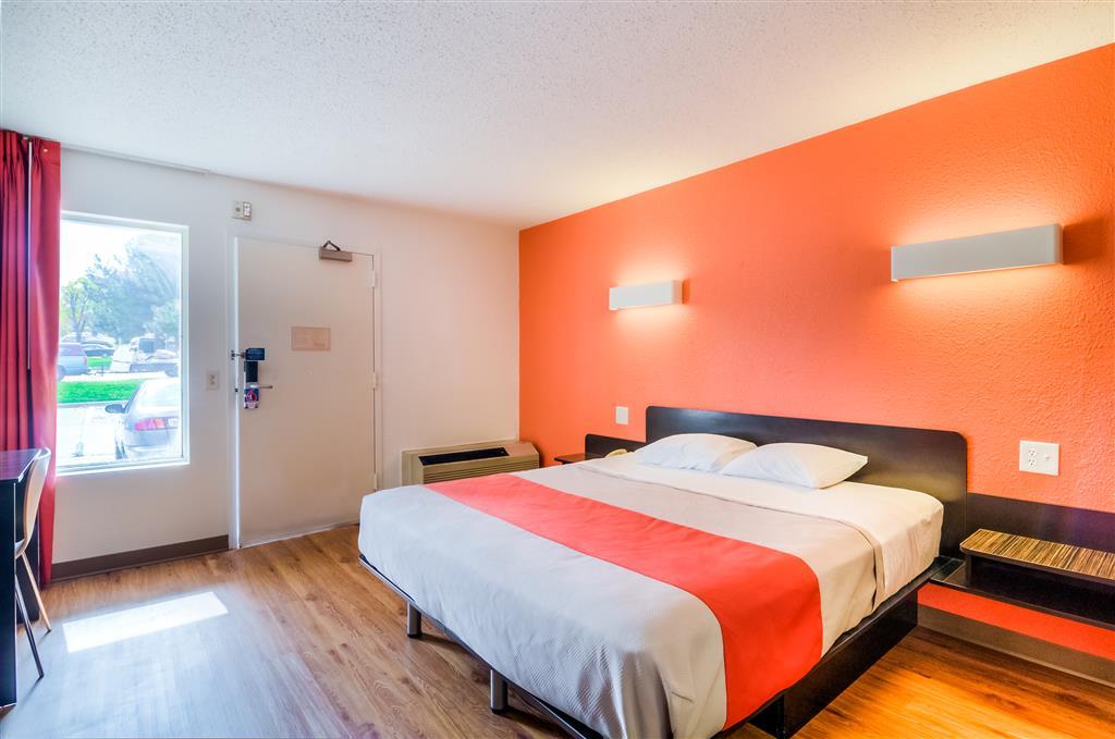 Motel 6 Normal Ruang foto